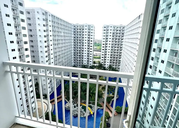 Hébergement de vacances Staycation Pasay Near Airport & Mall Of 1598 *