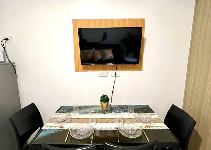 Staycation Pasay Near Airport & Mall Of 1598 Hébergement de vacances